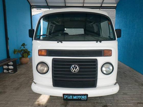 VOLKSWAGEN KOMBI 1.4 MI FURGÃO 8V FLEX 3P MANUAL VOLKSWAGEN KOMBI 1.4 MI FURGÃO 8V FLEX 3P MANUAL